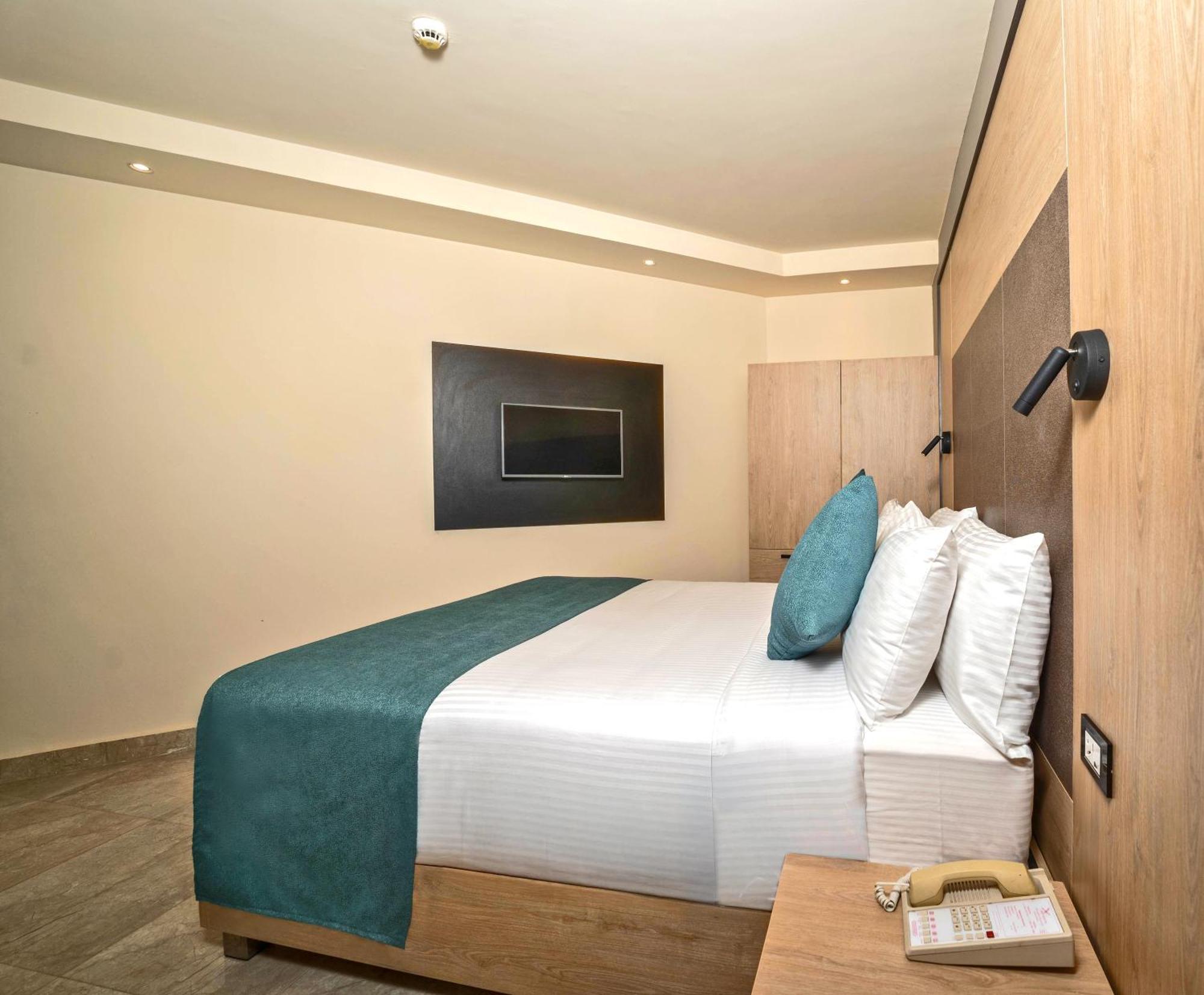 Xperience Kiroseiz Parkland Hotel Sharm el-Sheikh Exterior photo