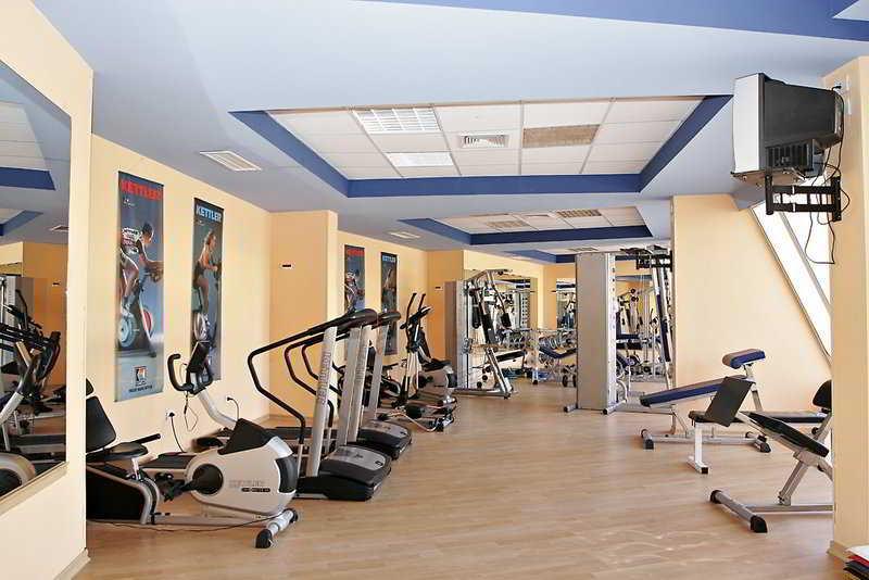 Xperience Kiroseiz Parkland Hotel Sharm el-Sheikh Exterior photo A typical gym